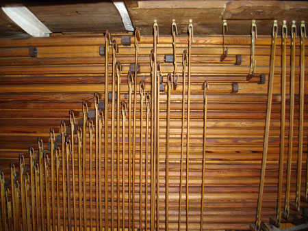 Wellenbrett der Wagner Orgel von 1739 in Schönwalde Glien, Brandenburg, Deutschland