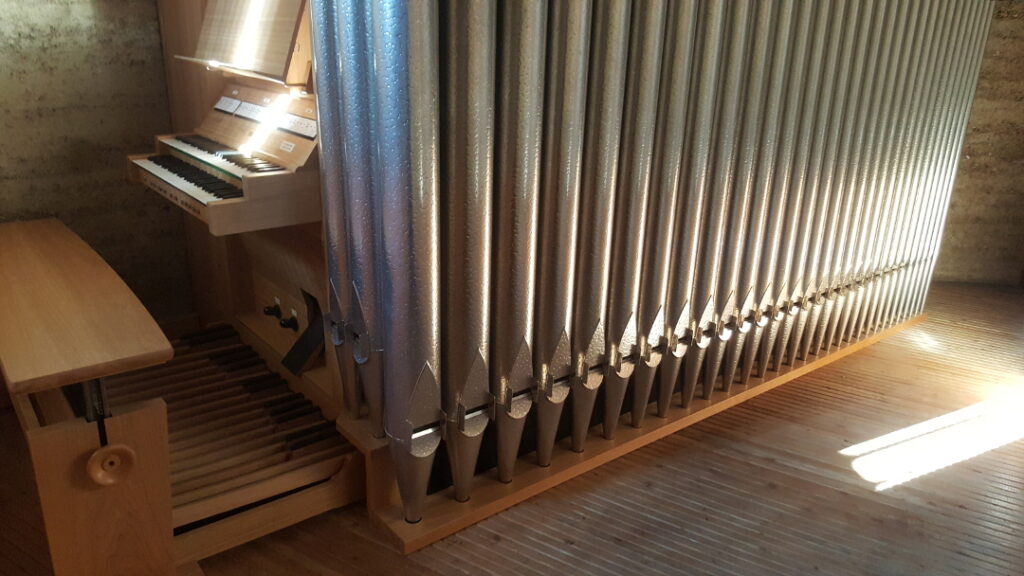 Werkstattmontage Versöhnung - Blick in den Bajan